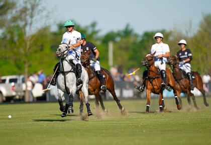 La Ensenada se recuperó de la caída ante Ellerstina con una ajustada victoria