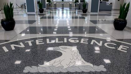 La entrada a las oficinas de la CIA, denunciada por Wikileaks como espía en celulares y televisores