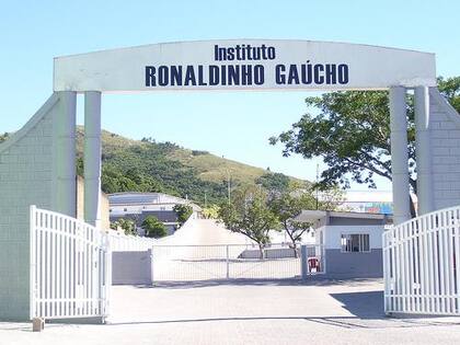 La entrada al Institulo Ronaldinho Gaucho, en Porto Alegre.