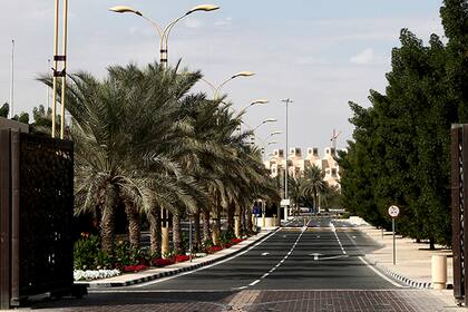 La entrada al predio de la Universidad de Qatar donde se hospedará la selección argentina en la Copa del Mundo