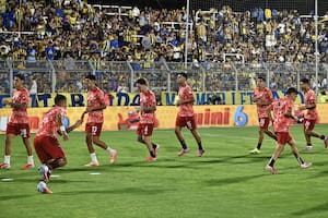 River va por otra victoria en su comienzo de temporada, frente a Central y Di María