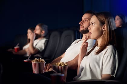 La entrada para ir al cine aparece como el premio más llamativo de Pasito