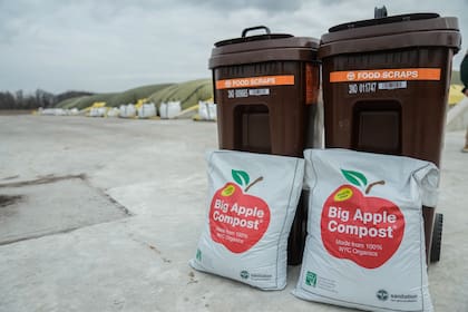 La entrega de compost en Nueva York cayó marcadamente luego de que se redujeron las multas