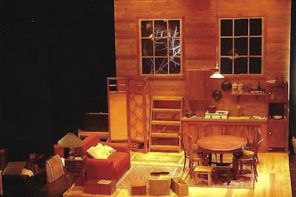 La escenografía de Carlos di Pasquo para El diario de Anna Frank