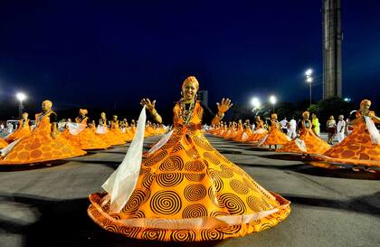 La escola de samba Mocidade Alegre durante los ensayos de carnaval 2020.
