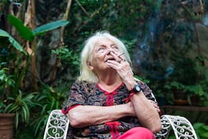 “En la Argentina hay grandes poetas viejitas y grandes poetas pobres”