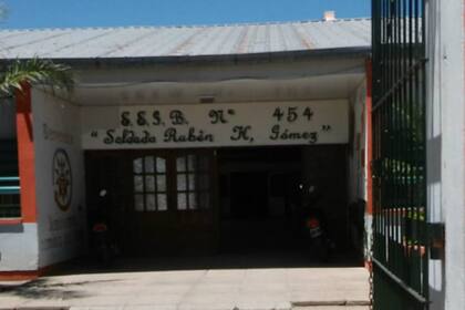 La escuela de Chaco que homenajea a Gómez