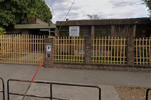 Una nena que tenía lo cordones desatados murió tras tropezar y golpearse la cabeza en el patio de su escuela