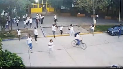 La escuela donde un alumno ingresó armado a un colegio y disparó a sus compañeros en San Cristobal, Santa Fe
