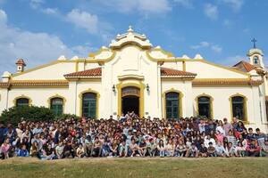 La escuela que se creó con la donación de cientos de hectáreas y apunta a una formación distinta