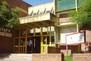 Un alumno ingresó armado a un colegio de Santa Fe y mató a un compañero