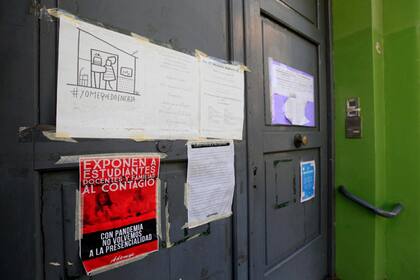 La Escuela N° 10 Octavio Pico, de Flores, cerrada para desinfección tras un caso de Covid-19