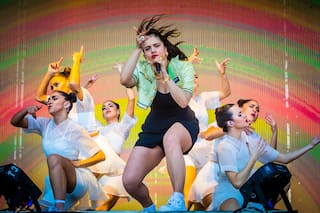 Rosalía estrenó en vivo su nuevo tema con J Balvin