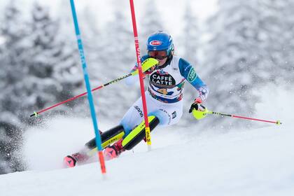 La esquiadora Mikaela Shiffrin, de Estados Unidos