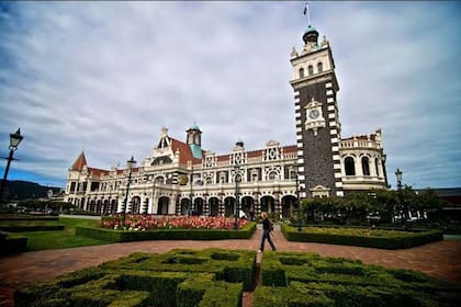 La estación de tren Dunedin Railway Station