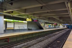 La estación Hospitales de la Línea H, donde dos trabajadores del subte fueron reducidos a los golpes por delincuentes