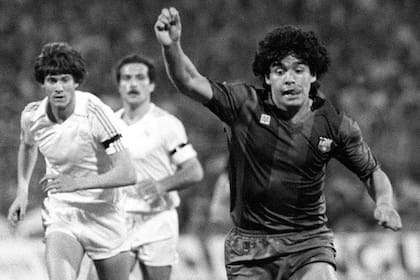 La estampa de Maradona en su paso por el conjunto catalán