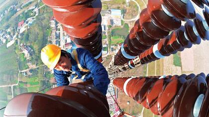 La estatal china State Grid, el mayor proveedor de electricidad del mundo, busca comprar la brasileña CPFL por US$13.000 millones