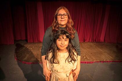 La estirpe continúa, Ximena Bianchi y su hija Vera