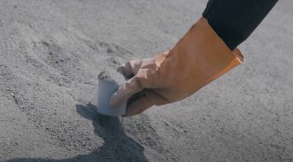 La estrategia de la empresa es utilizar basalto para capturar dióxido de carbono del aire mediante un proceso natural acelerado