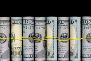 El Banco Central compró esta semana US$615 millones y busca que el dólar mayorista no se aleje de los $1400