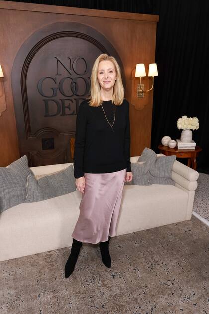 La estrella de Friends, Lisa Kudrow, durante la sesión de fotos de la presentación de la nueva serie de Netflix No Good Deed que tuvo lugar en el Teatro TUDUM en Hollywood