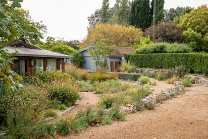 La estructura y el tiempo reemplazan al color efímero.