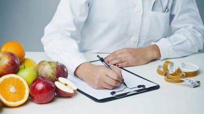 La etapa de la vida en la que está cada uno es uno de los factores que definen el requerimiento calórico de las personas