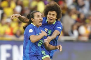 La volea descomunal de Marta para que Brasil sea campeón de la Copa América femenina