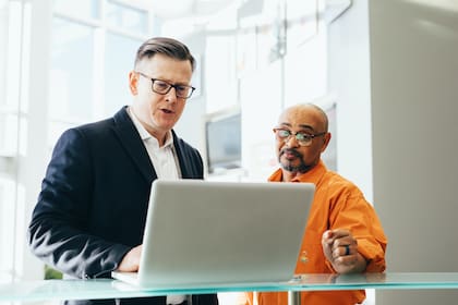 La evasión de tareas no solo paraliza en el momento, sino que lo prepara a uno para repetir la experiencia la próxima vez