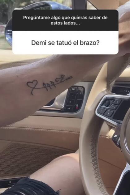 La exbailarina mostró una foto del tatuaje que se hizo Demichelis en honor a ella en su brazo