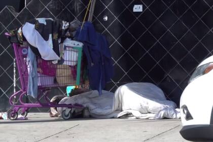 La exmodelo Loni Willison duerme en las en las calles de Los Ángeles hace más de ocho años
