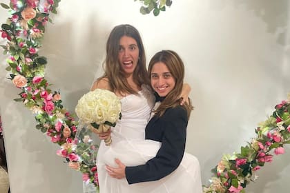 La expareja cuenta con una gran popularidad en redes sociales (Foto Instagram @martibenza)