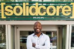 De las megafusiones a los negocios de barrio