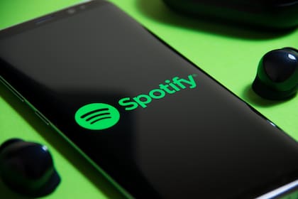 La experiencia interactiva de Spotify permite a los usuarios compartir sus estadísticas de consumo en redes sociales y comparar gustos con amigos