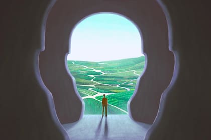 La experta concluyó que el poder transformador del ser humano radica en atreverse a imaginar nuevas versiones de sí mismo