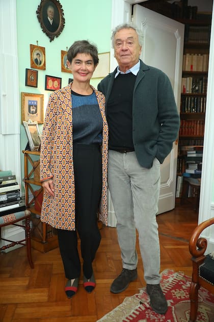 La exsenadora de la Nación, María Eugenia Estenssoro y Haroldo Grisanti 
