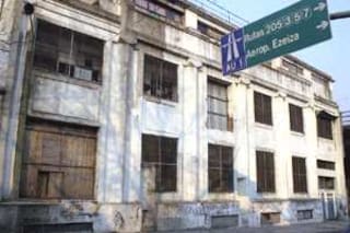 La desaparecida fábrica de golosinas que impregnaba Flores de olor a chocolate