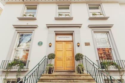 La fachada actual de los Abbey Road Studios, un lugar que se ha convertido en la Meca para los grupos de rock y pop 