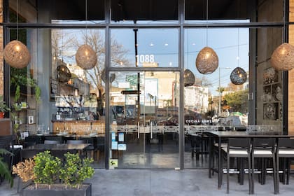 La fachada de Naní, en pleno Villa Crespo