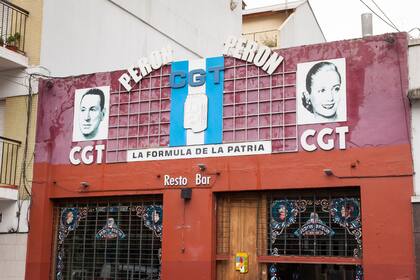 La fachada de Perón Perón, en Carranza 2225, un restobar de Palermo