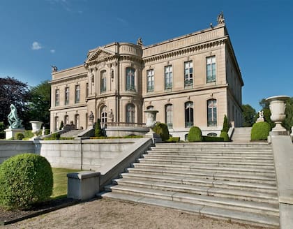 La fachada de The Elms