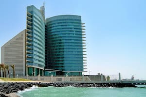 Kuwait: reportan una explosión en el edificio del Ministerio de Petróleo