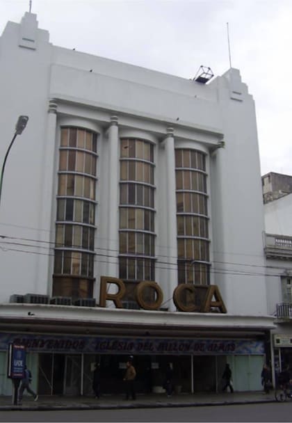 La fachada del segundo teatro y cine Presidente Roca