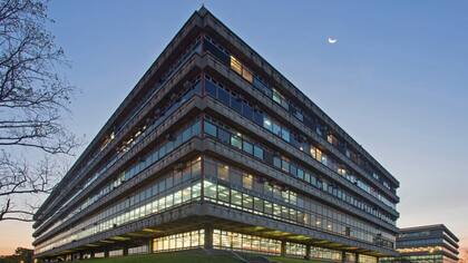 La FADU inauguró su primer baño sin distinción de género