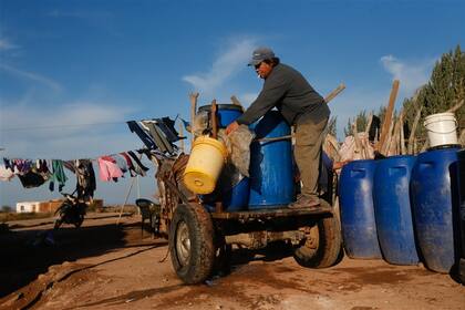 La falta de agua determina el ritmo de la vida en esta localidad