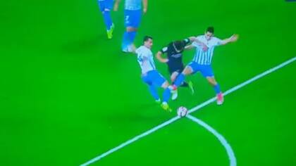 La falta que le hicieron a Sergi Roberto, que fue cobrada afuera del área