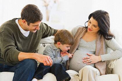 La familia, a la espera de la llegada del bebé