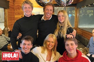 Las fotos del cumpleaños número 60 de Alejandro Gravier, organizado por su mujer, Valeria Mazza