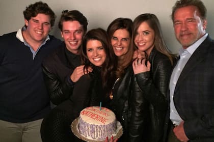 La familia de Arnold Schwarzenegger, en mejores épocas